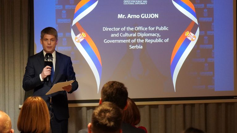 Гујон: Представљањем дигиталне верзије Мирослављевог јеванђеља у Данској, настављена културна офанзива