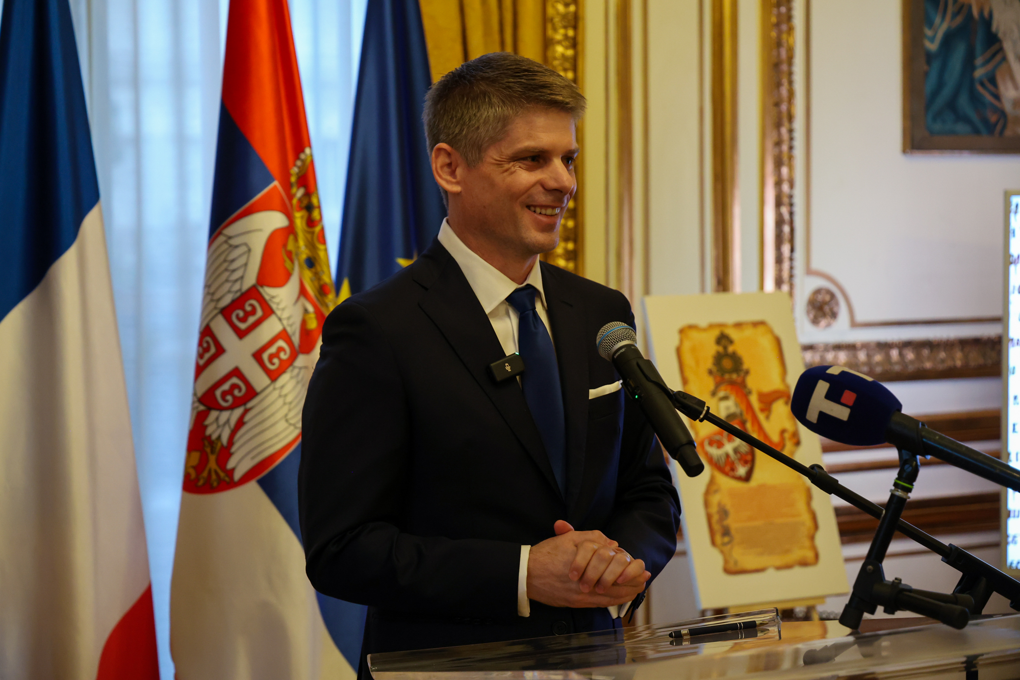Гујон угостио у Паризу утицајне Французе који промовишу Србију