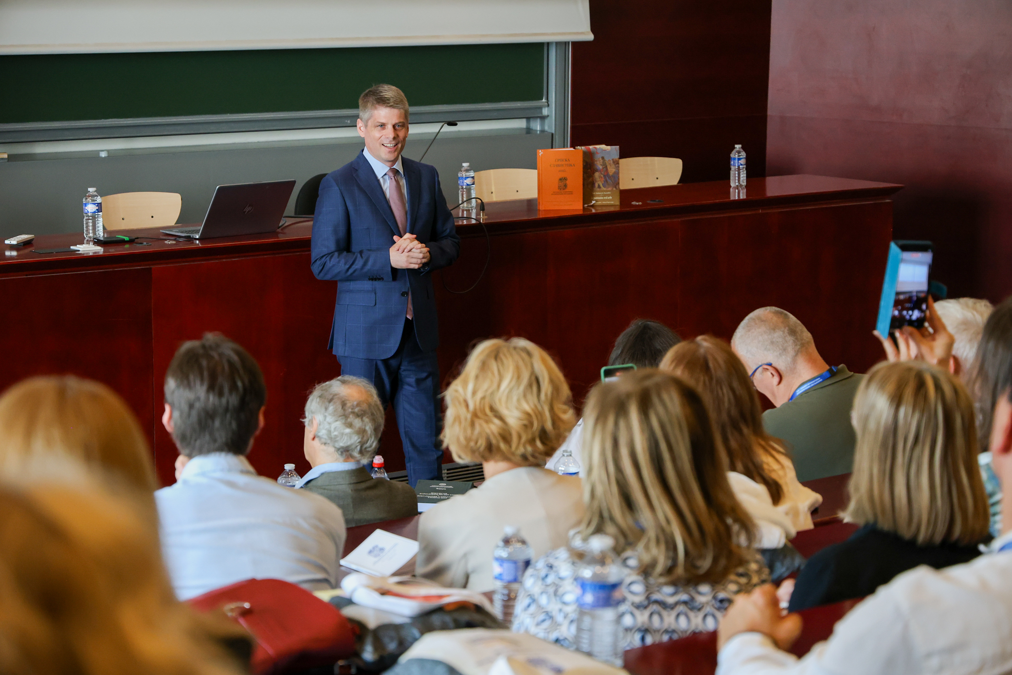 Гујон предводи обележавање стогодишњице учења српског језика у Француској