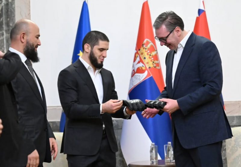 Image for the Tweet beginning: 🇷🇸 UFC champion @MAKHACHEVMMA ,