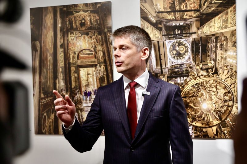 Image for the Tweet beginning: 🇨🇭 Gouillon opens exhibition on